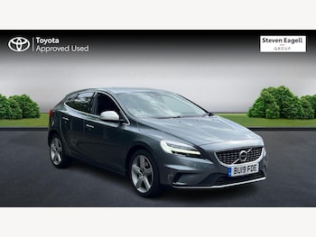 Used Volvo V40 2019 for sale - 78821842: Photo