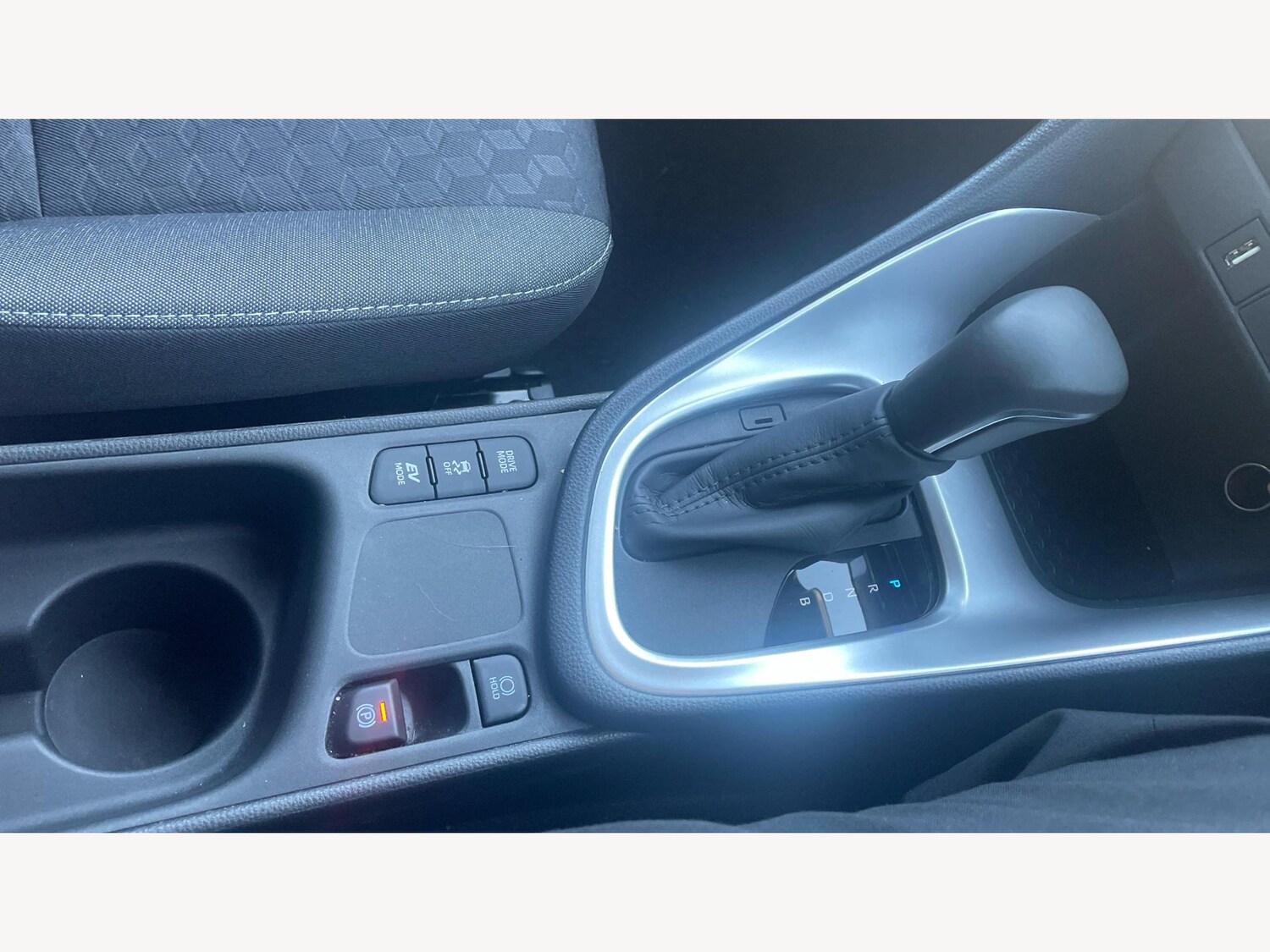 Used Toyota Yaris 2023 for sale - 77057338: Photo 23