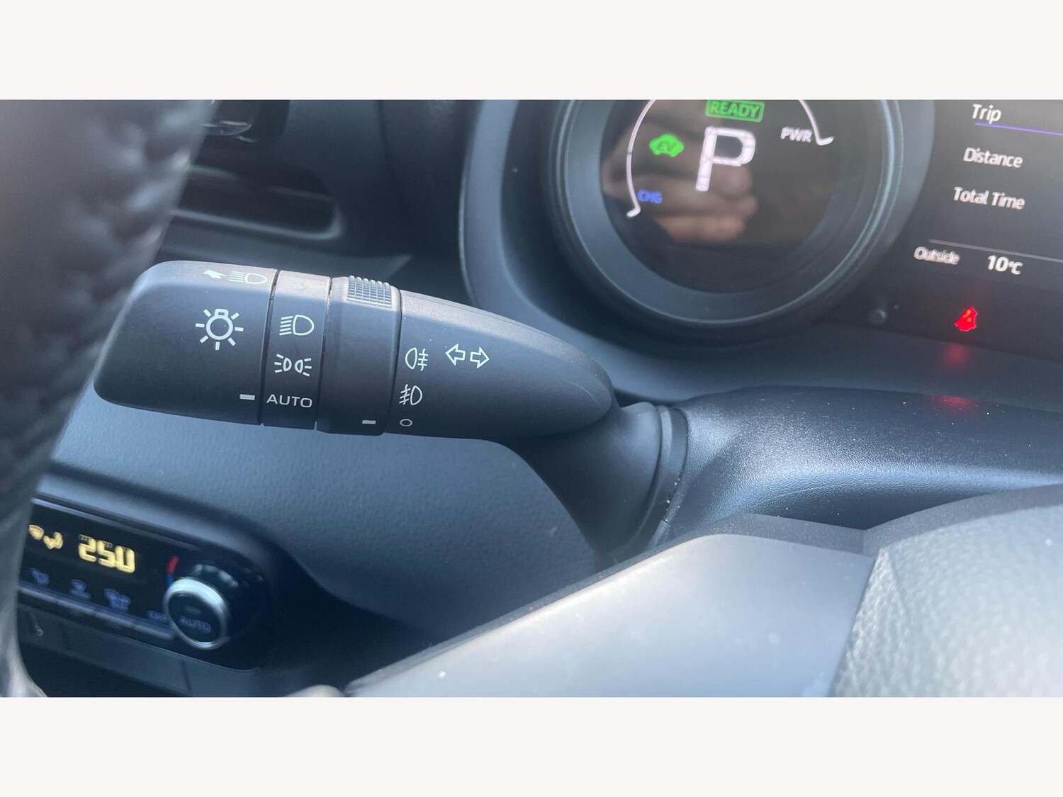 Used Toyota Yaris 2023 for sale - 77057338: Photo 25