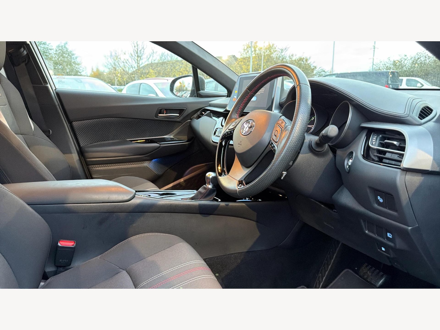 Used Toyota C-HR 2022 for sale - 76527884: Photo 13