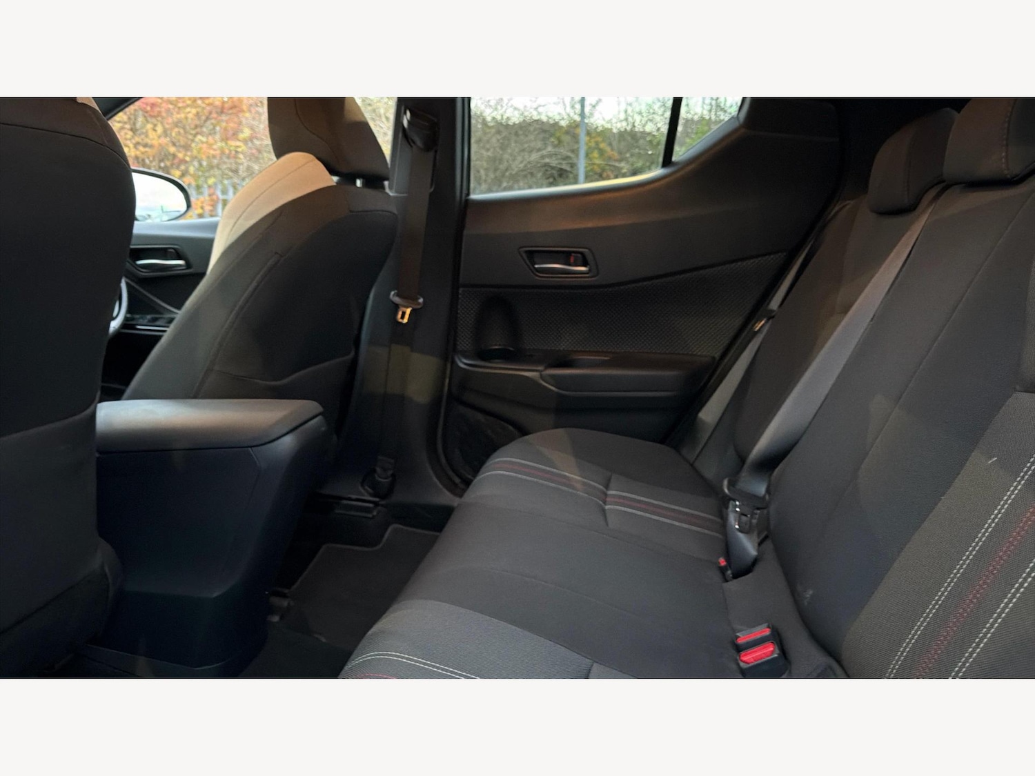 Used Toyota C-HR 2022 for sale - 76527884: Photo 15