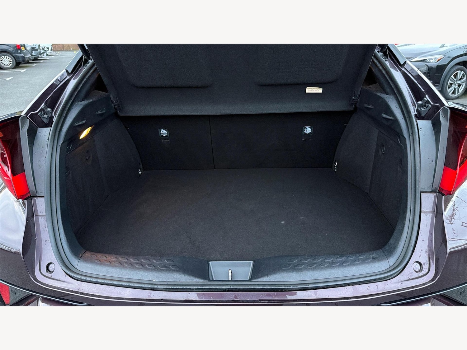 Used Toyota C-HR 2022 for sale - 76527884: Photo 16