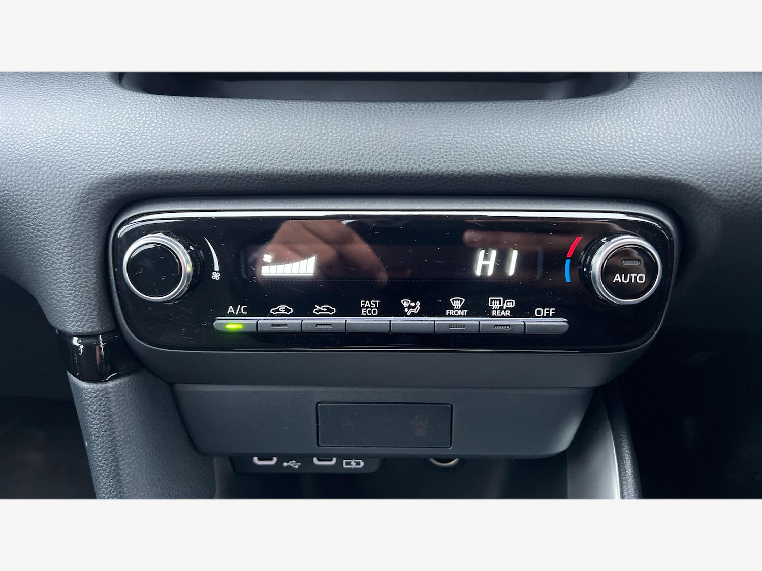 Used Toyota Yaris for sale - 77538250: Photo 29