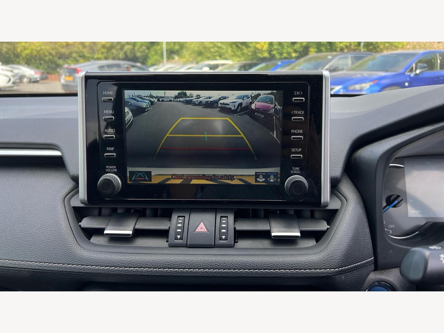 Used Toyota RAV4 2021 for sale - 76701605: Photo 25