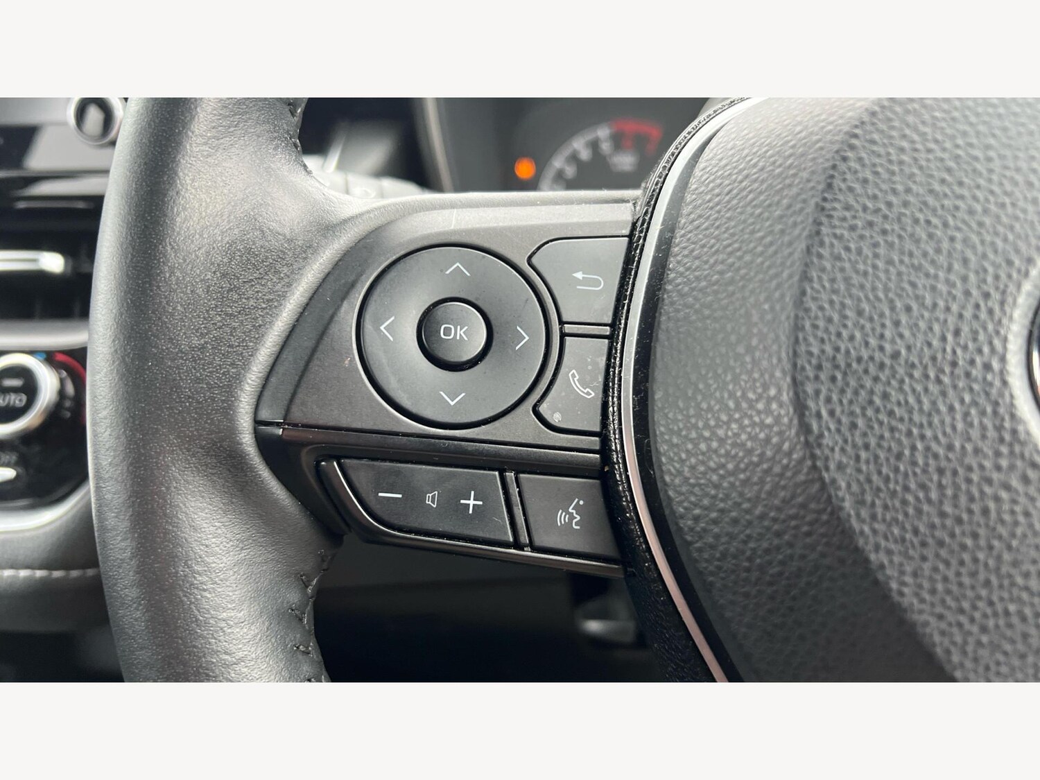 Used Toyota Corolla for sale - 77538499: Photo 30