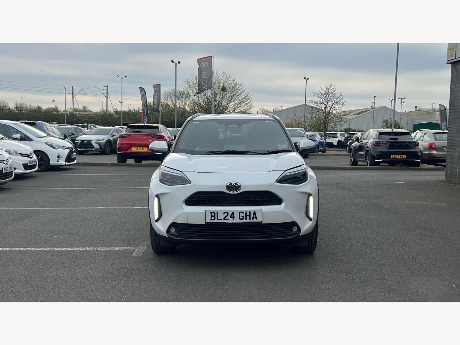 Used Toyota Yaris Cross for sale - 78220288: Photo 24