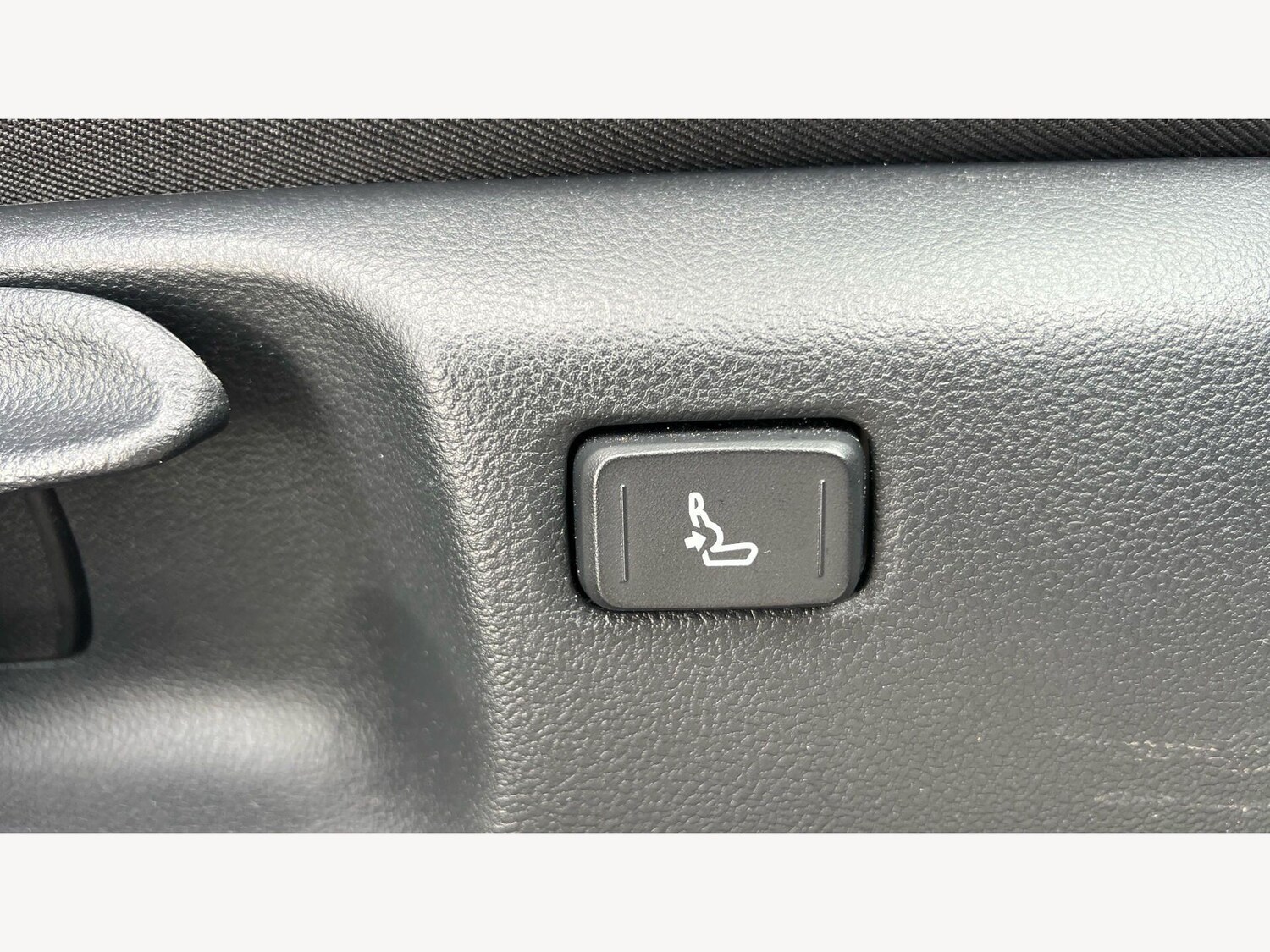 Used Toyota Yaris Cross for sale - 78220288: Photo 36