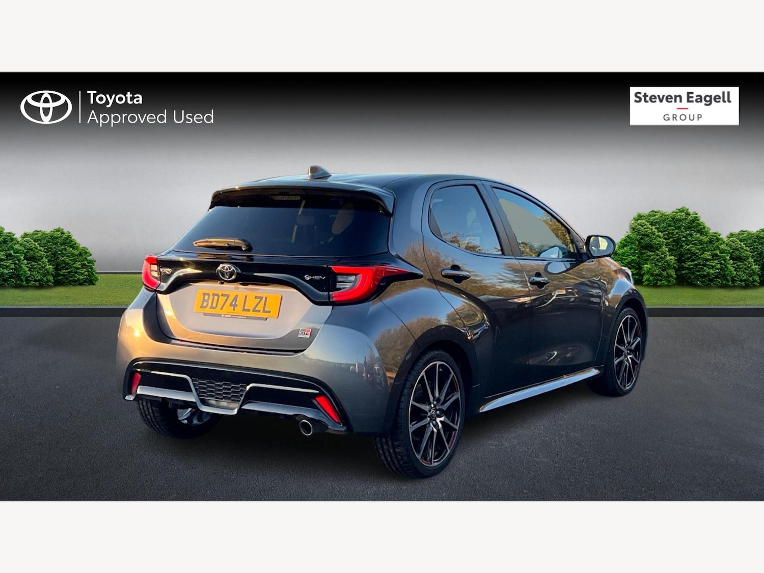 Used Toyota Yaris 2024 for sale - 76913541: Photo 2