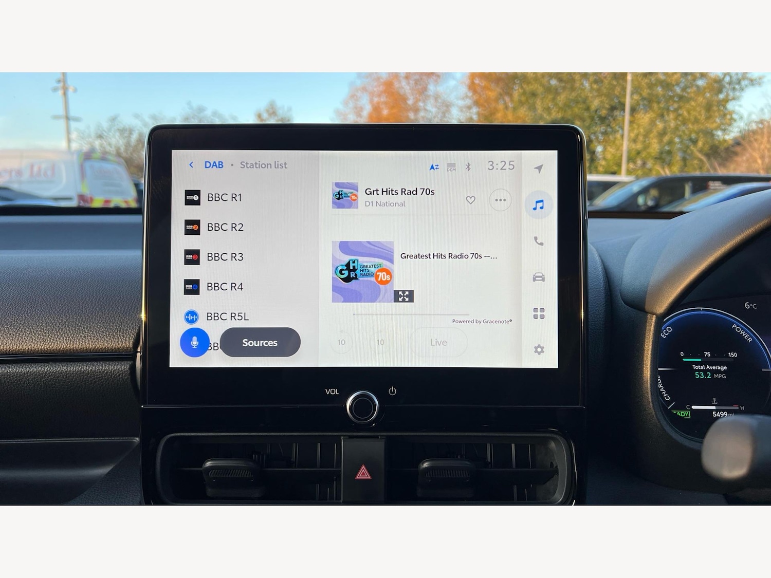 Used Toyota Yaris 2024 for sale - 76913541: Photo 25