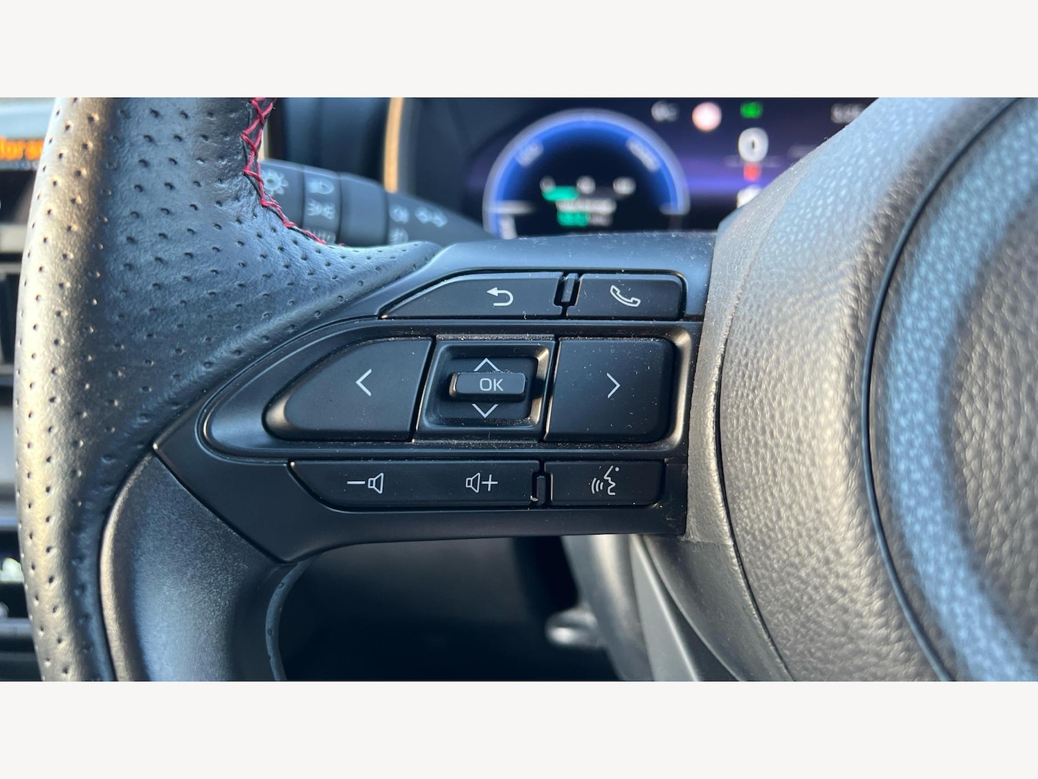 Used Toyota Yaris 2024 for sale - 76913541: Photo 27