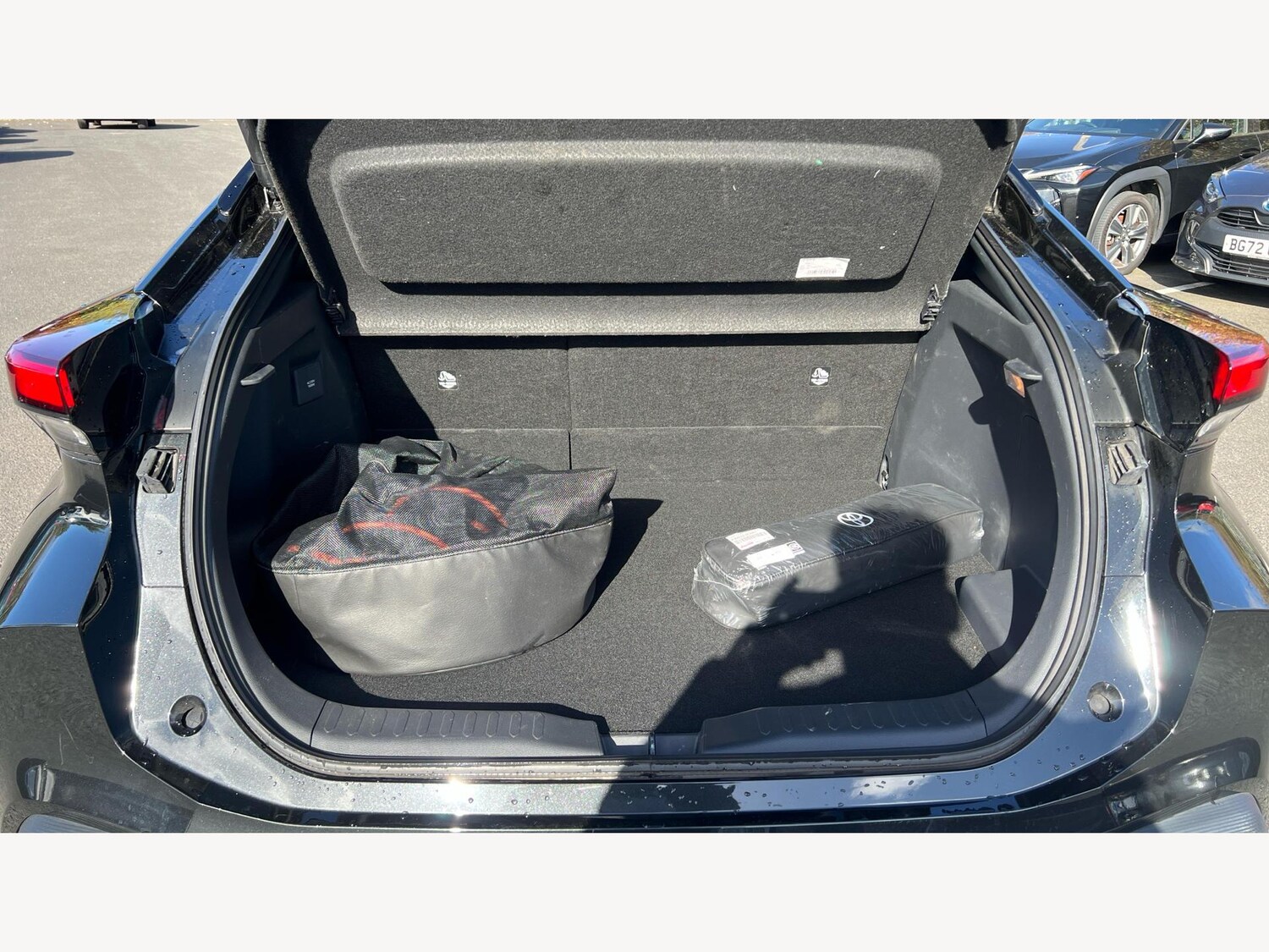 Used Toyota C-HR 2024 for sale - 76158848: Photo 16