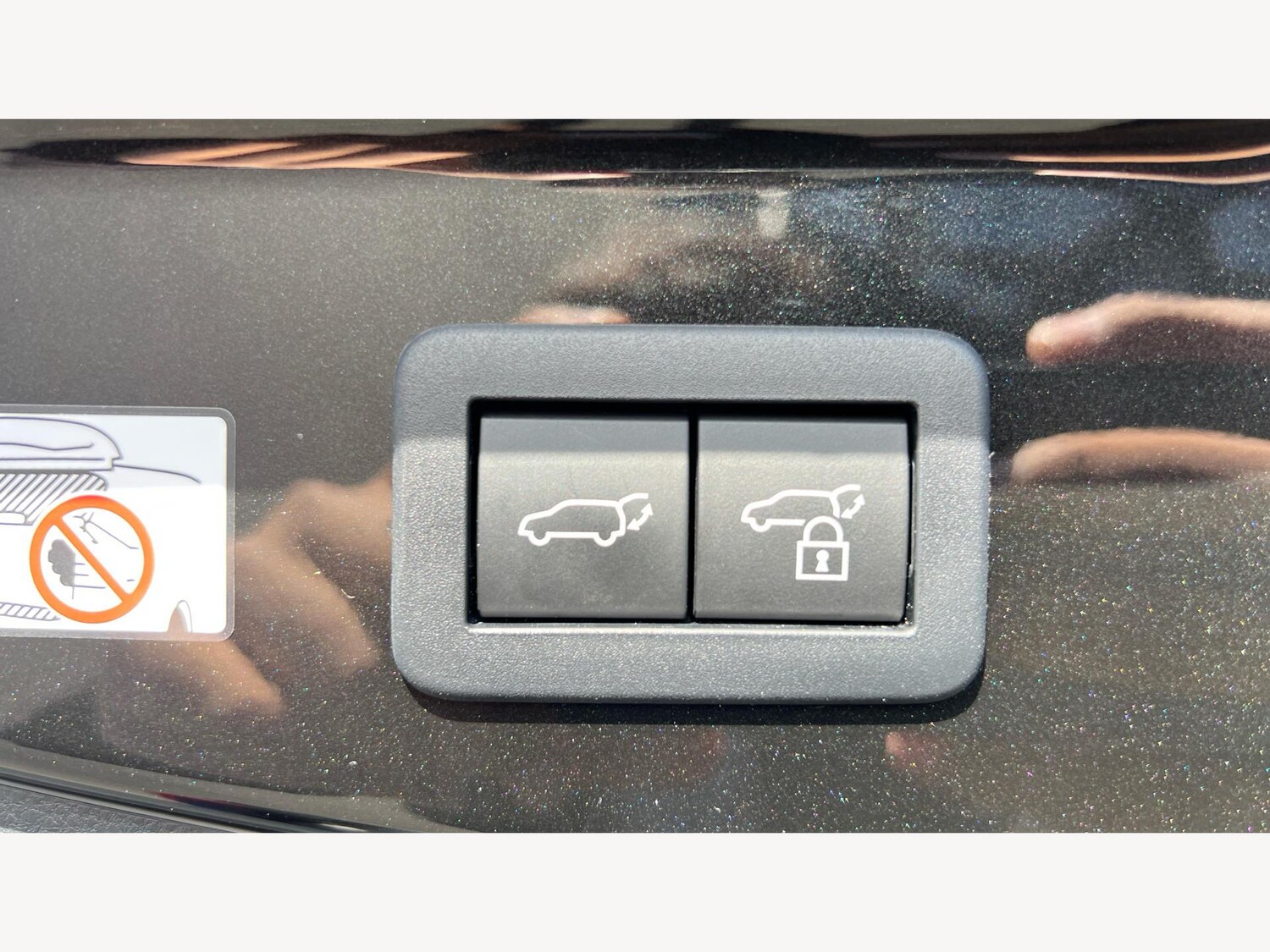 Used Toyota C-HR 2024 for sale - 76158848: Photo 27