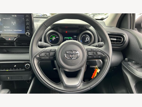 Used Toyota Yaris 2023 for sale - 75589445: Photo 10