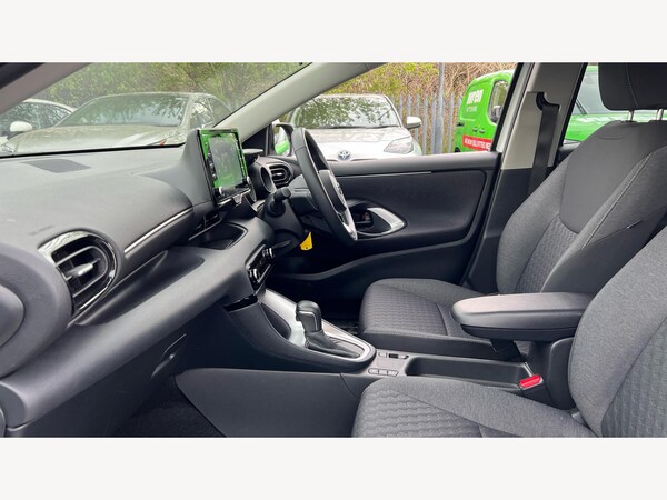 Used Toyota Yaris 2023 for sale - 75589445: Photo 12