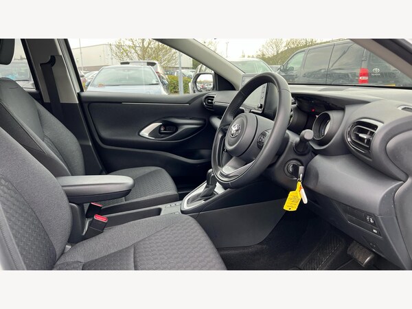 Used Toyota Yaris 2023 for sale - 75589445: Photo 13