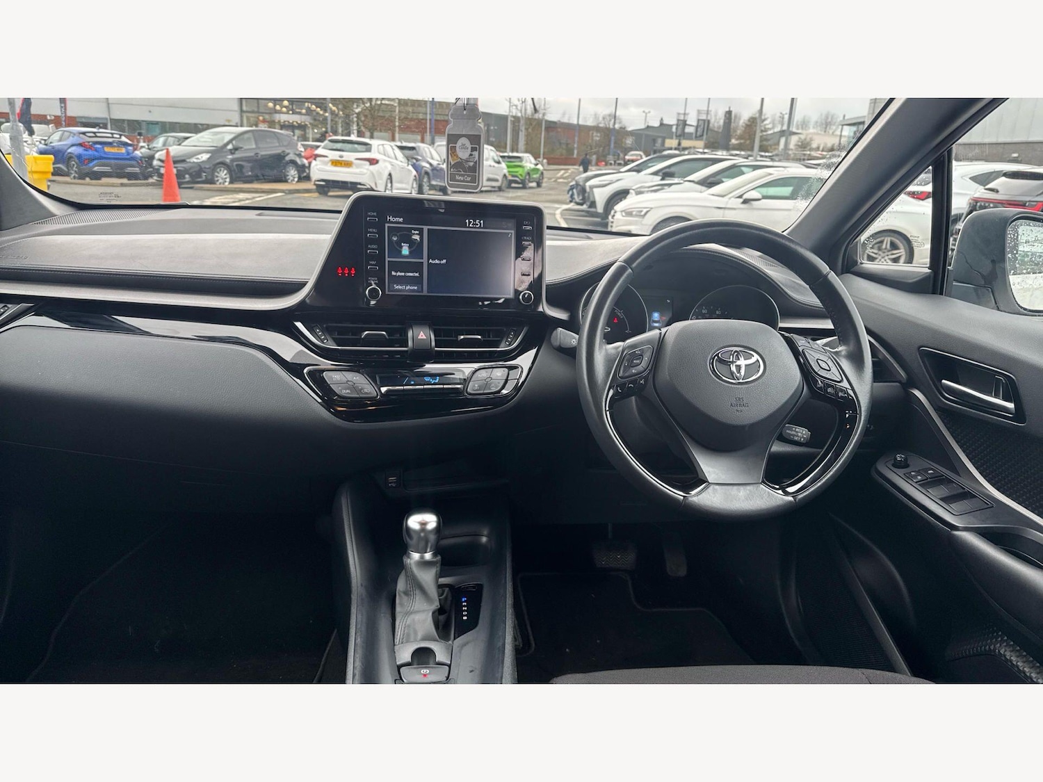 Used Toyota C-HR 2022 for sale - 77637753: Photo 7