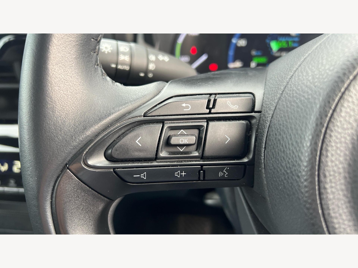 Used Toyota Yaris Cross 2023 for sale - 76780879: Photo 28