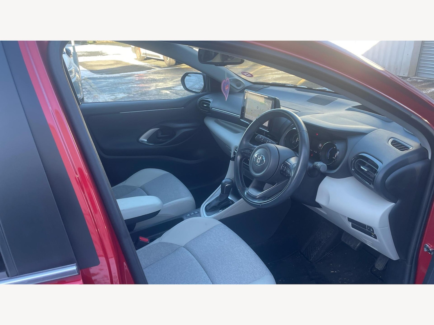 Used Toyota Yaris 2022 for sale - 77101709: Photo 13