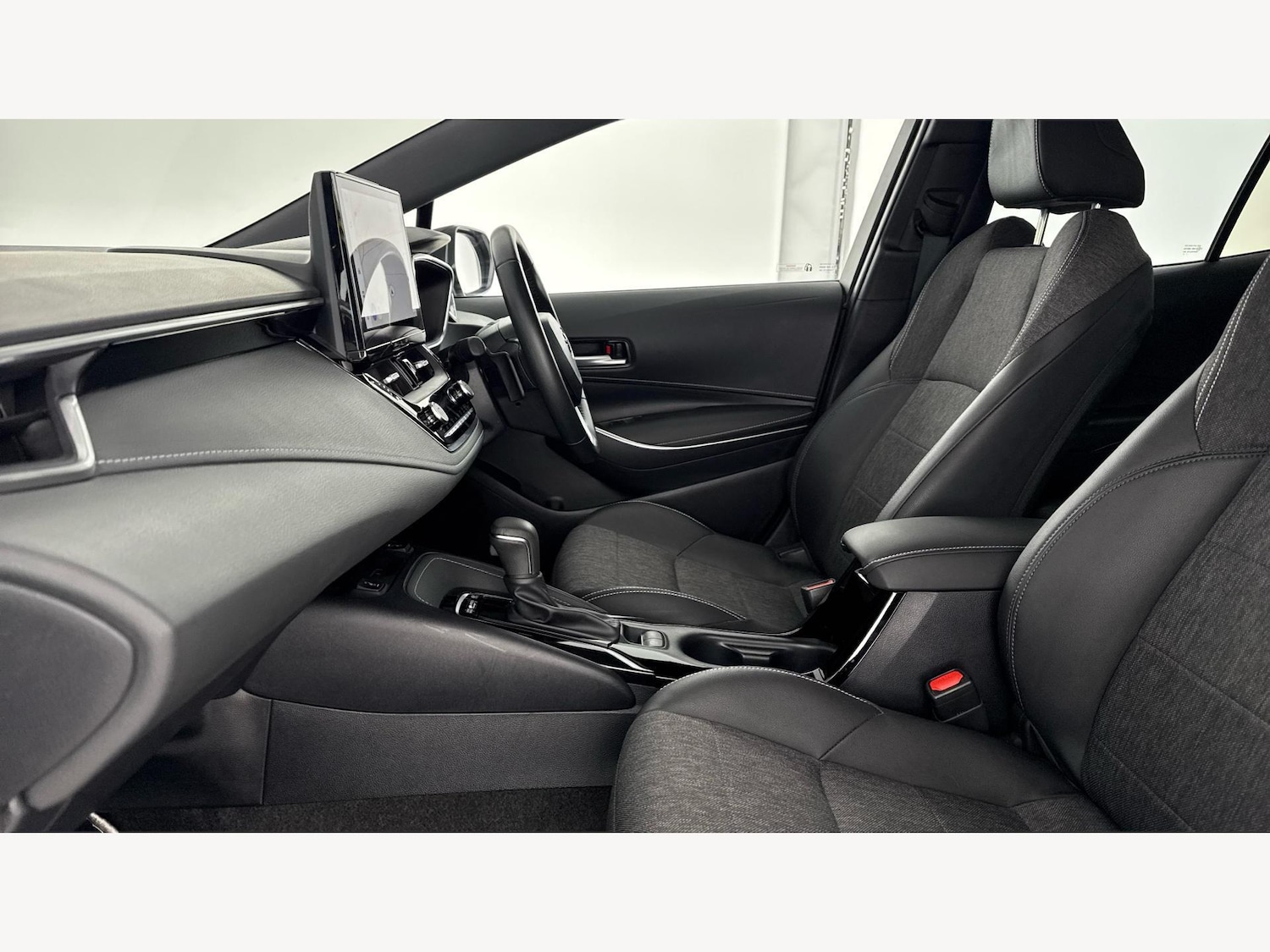 Used Toyota Corolla 2024 for sale - 76572518: Photo 12