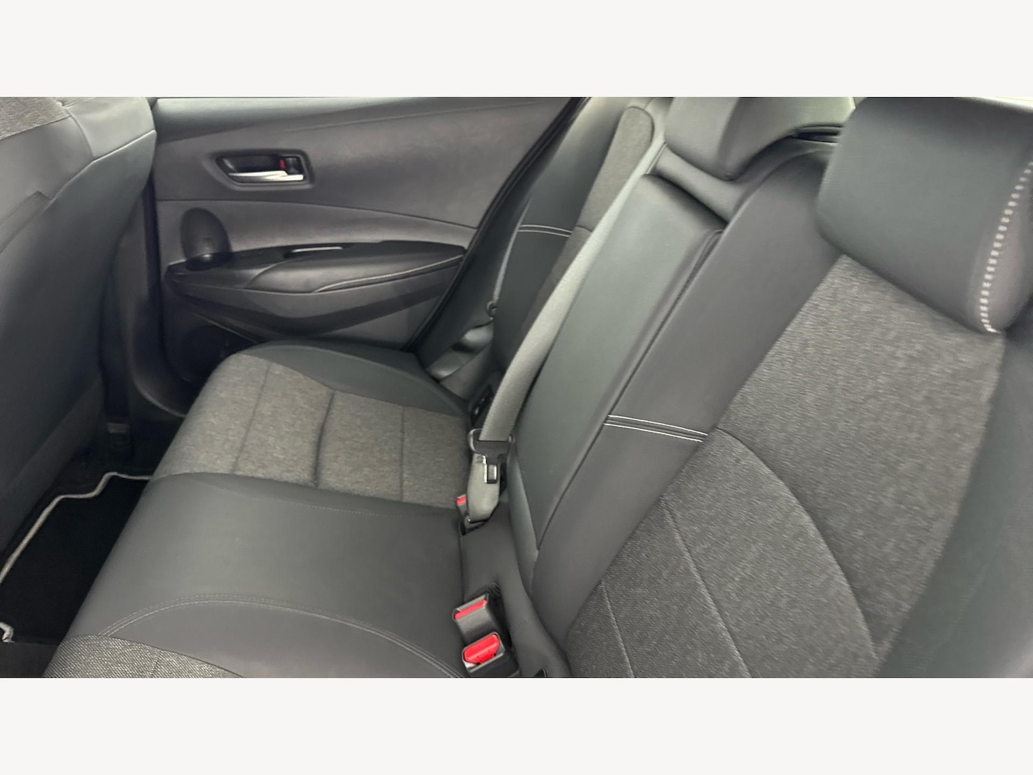 Used Toyota Corolla 2024 for sale - 76572518: Photo 15