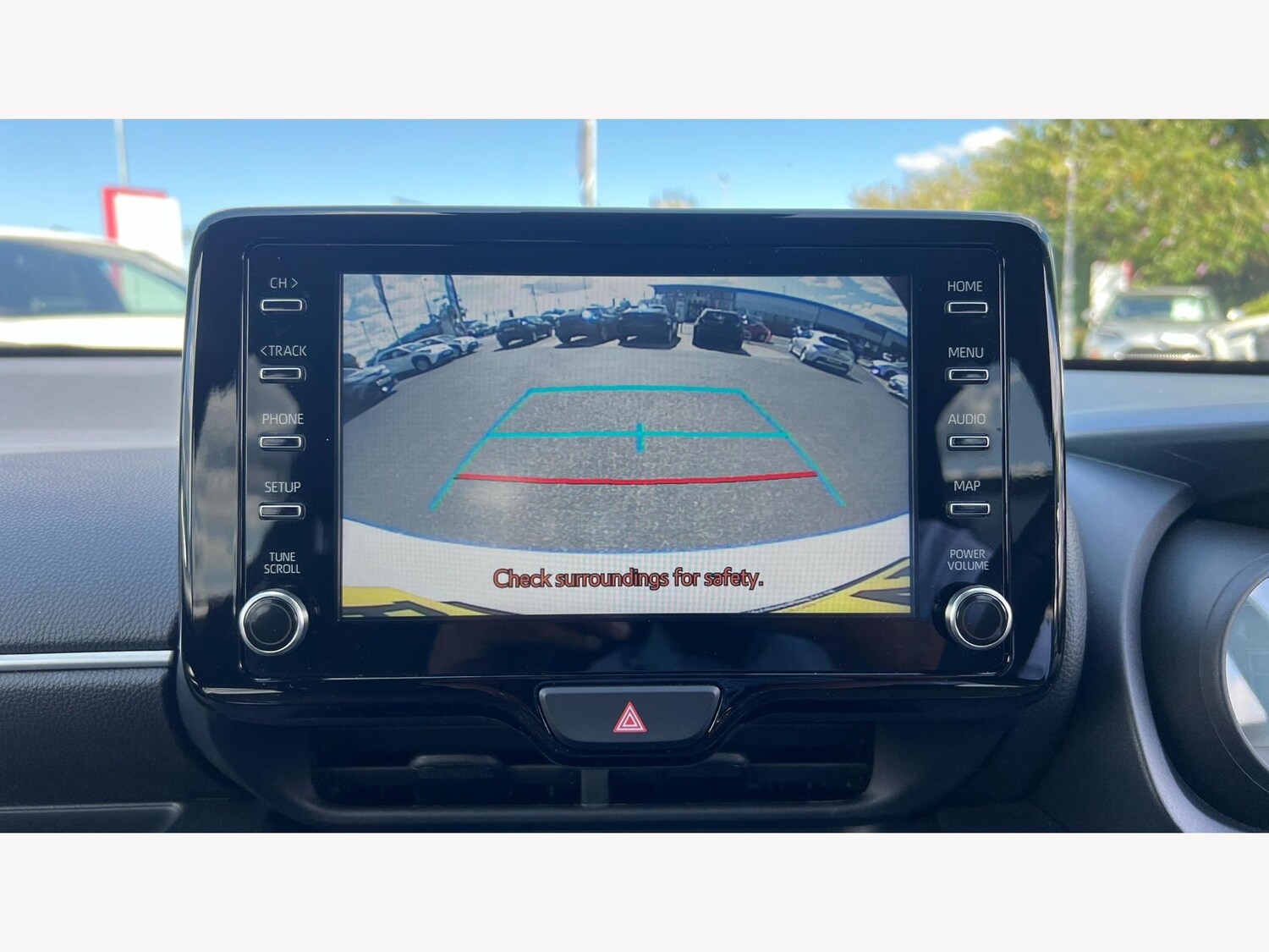 Used Toyota Yaris 2024 for sale - 77330458: Photo 25