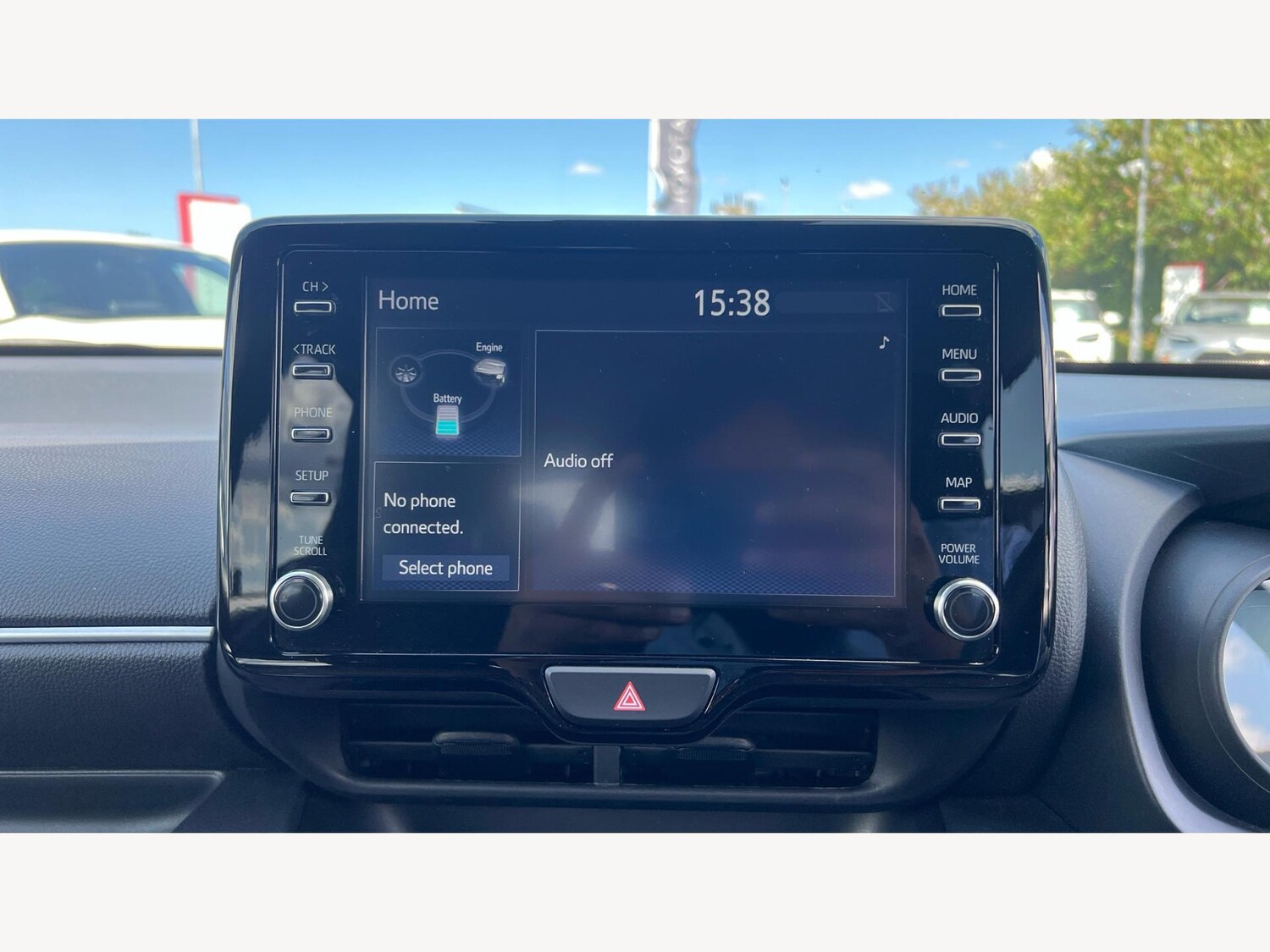 Used Toyota Yaris 2024 for sale - 77330458: Photo 9