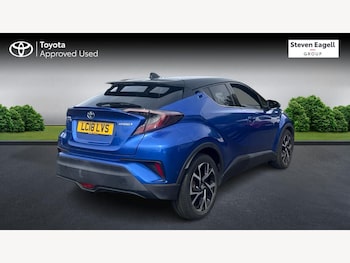 Used Toyota C-HR 2018 for sale - 79576167: Photo