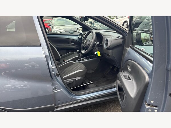 Used Toyota Aygo X 2024 for sale - 76258974: Photo 13