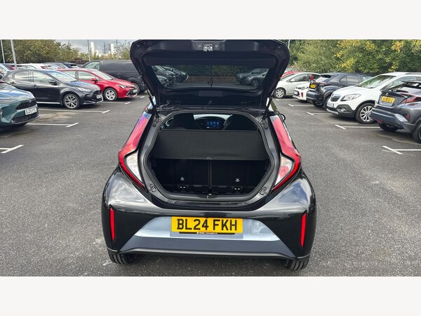 Used Toyota Aygo X 2024 for sale - 76258974: Photo 16