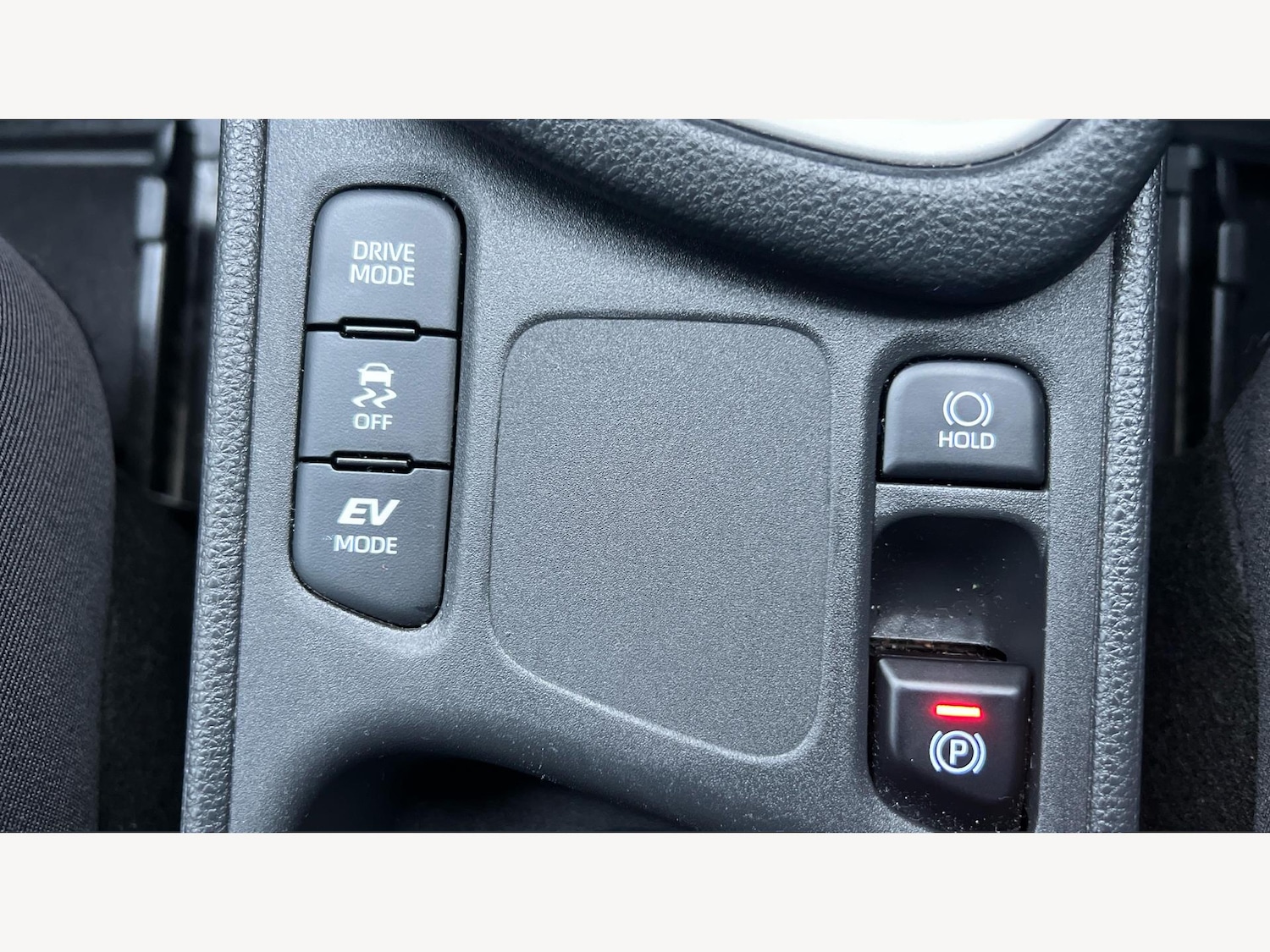 Used Toyota Yaris 2022 for sale - 77456535: Photo 31