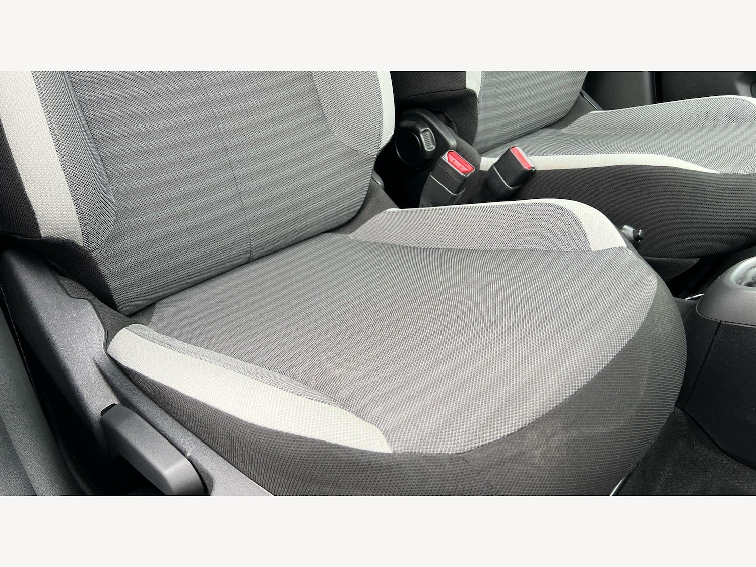 Used Toyota AYGO 2020 for sale - 78115599: Photo 19