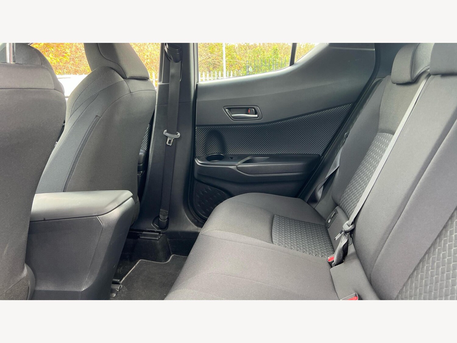 Used Toyota C-HR 2023 for sale - 76158707: Photo 15