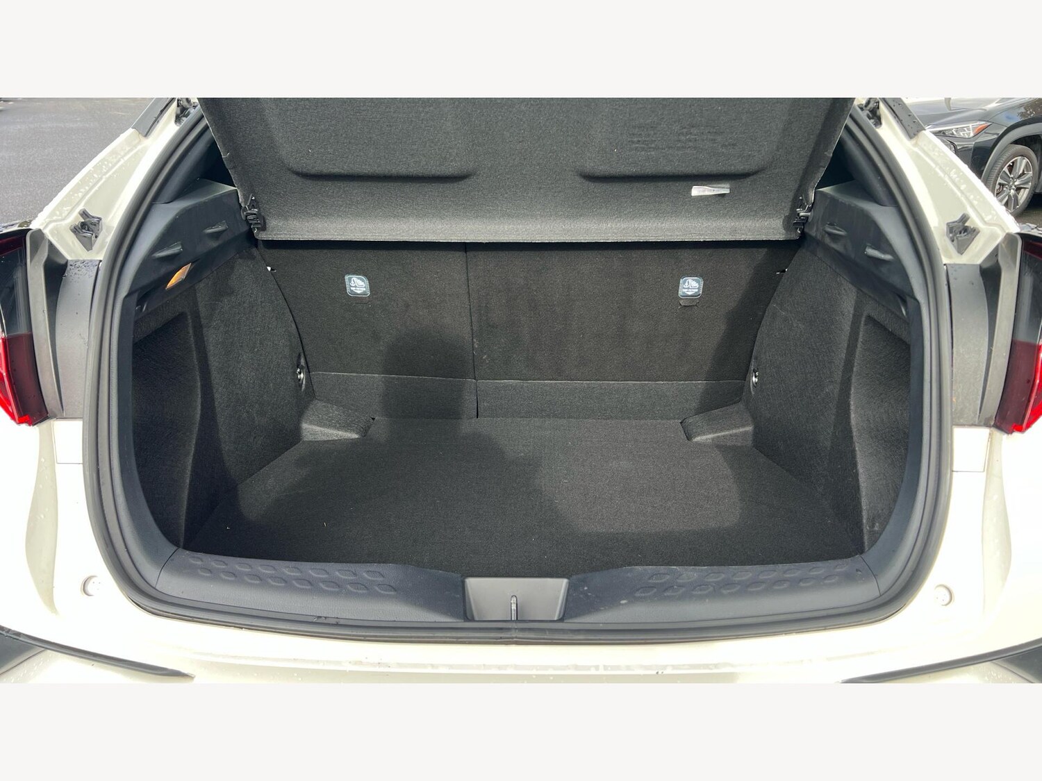 Used Toyota C-HR 2023 for sale - 76158707: Photo 16