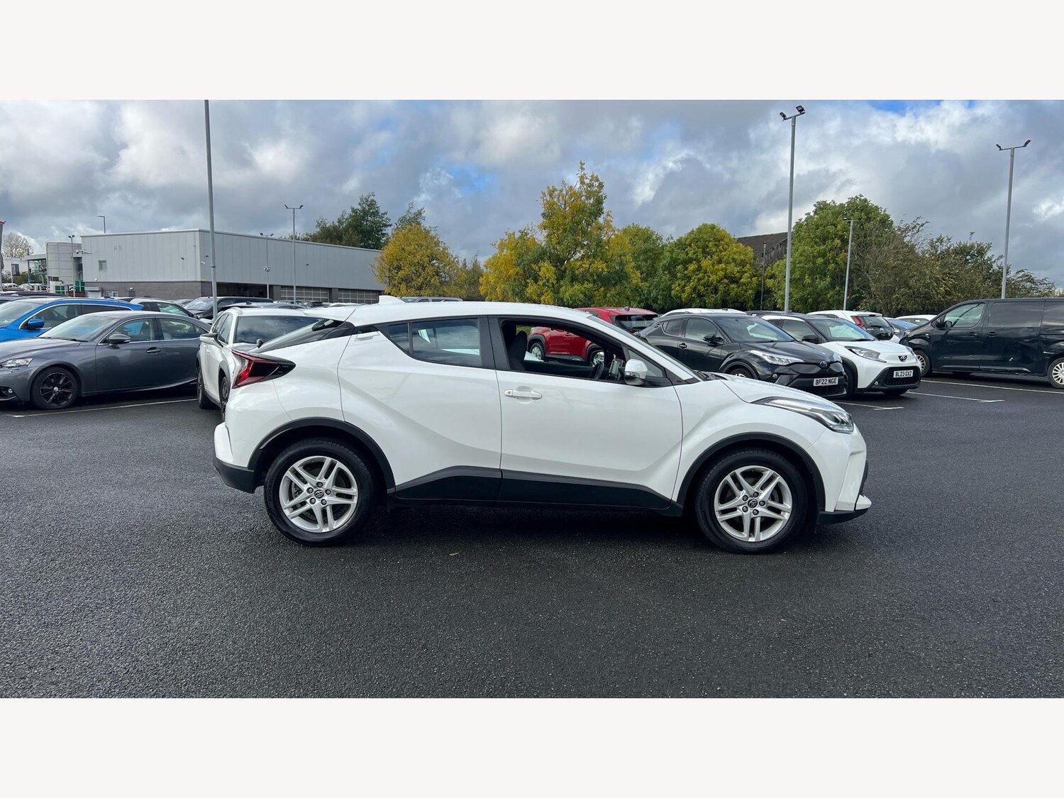 Used Toyota C-HR 2023 for sale - 76158707: Photo 18