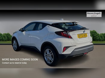 Used Toyota C-HR 2023 for sale - 76158707: Photo 2