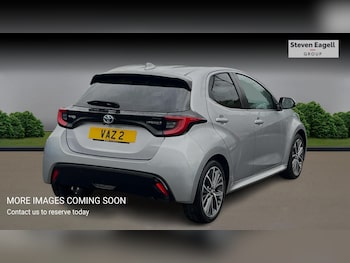 Used Toyota Yaris 2021 for sale - 75756390: Photo