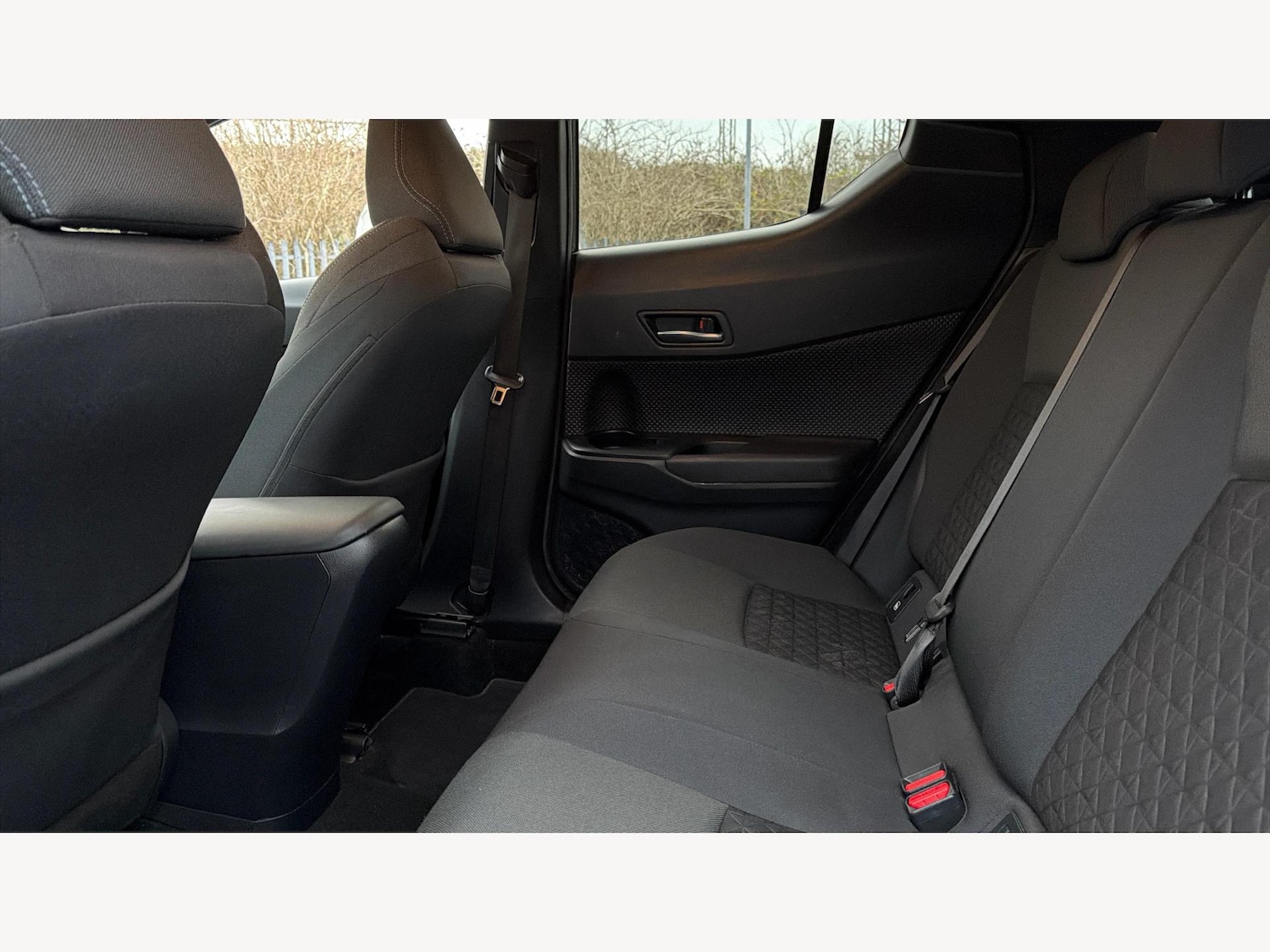 Used Toyota C-HR 2020 for sale - 77057579: Photo 15