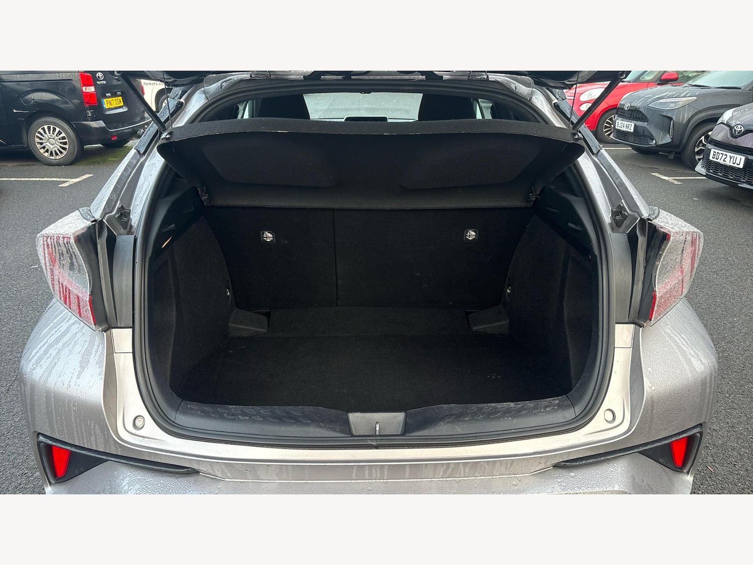 Used Toyota C-HR for sale - 77015258: Photo 16