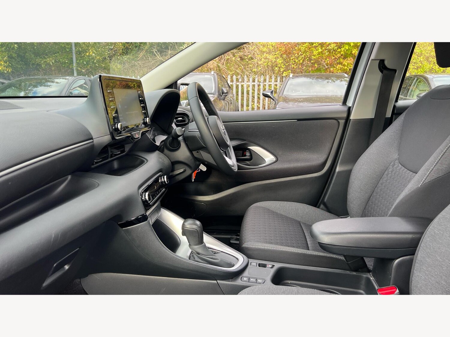 Used Toyota Yaris 2023 for sale - 76512042: Photo 12