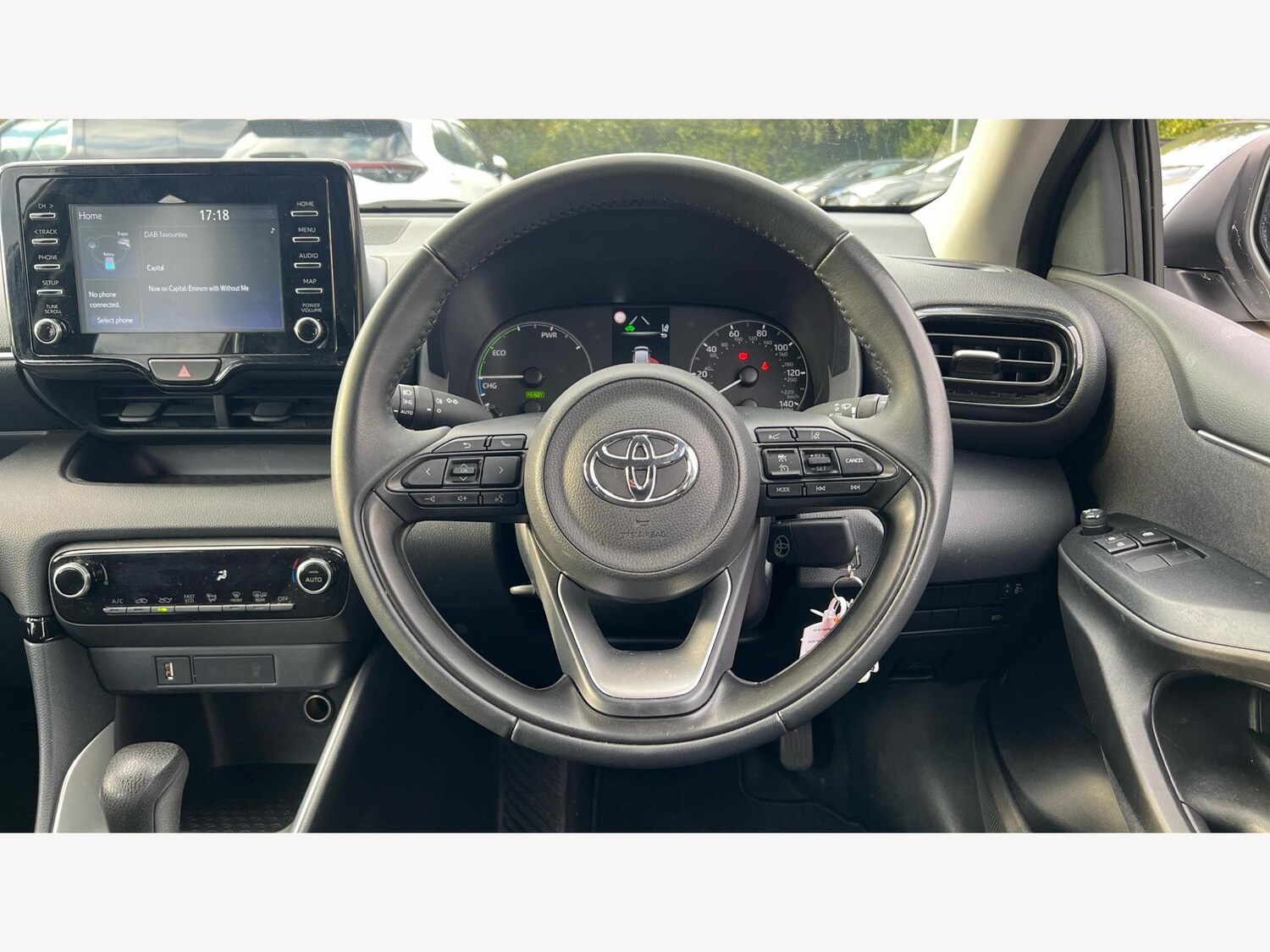 Used Toyota Yaris 2023 for sale - 76512042: Photo 8