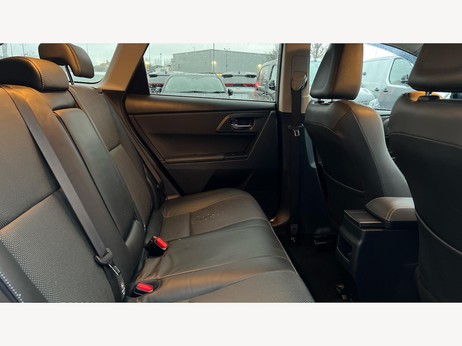 Used Toyota Auris 2018 for sale - 77377007: Photo 14