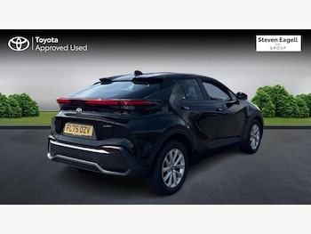 Used Toyota C-HR 2025 for sale - 79483715: Photo