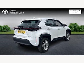 Used Toyota Yaris Cross 2024 for sale - 79361853: Photo