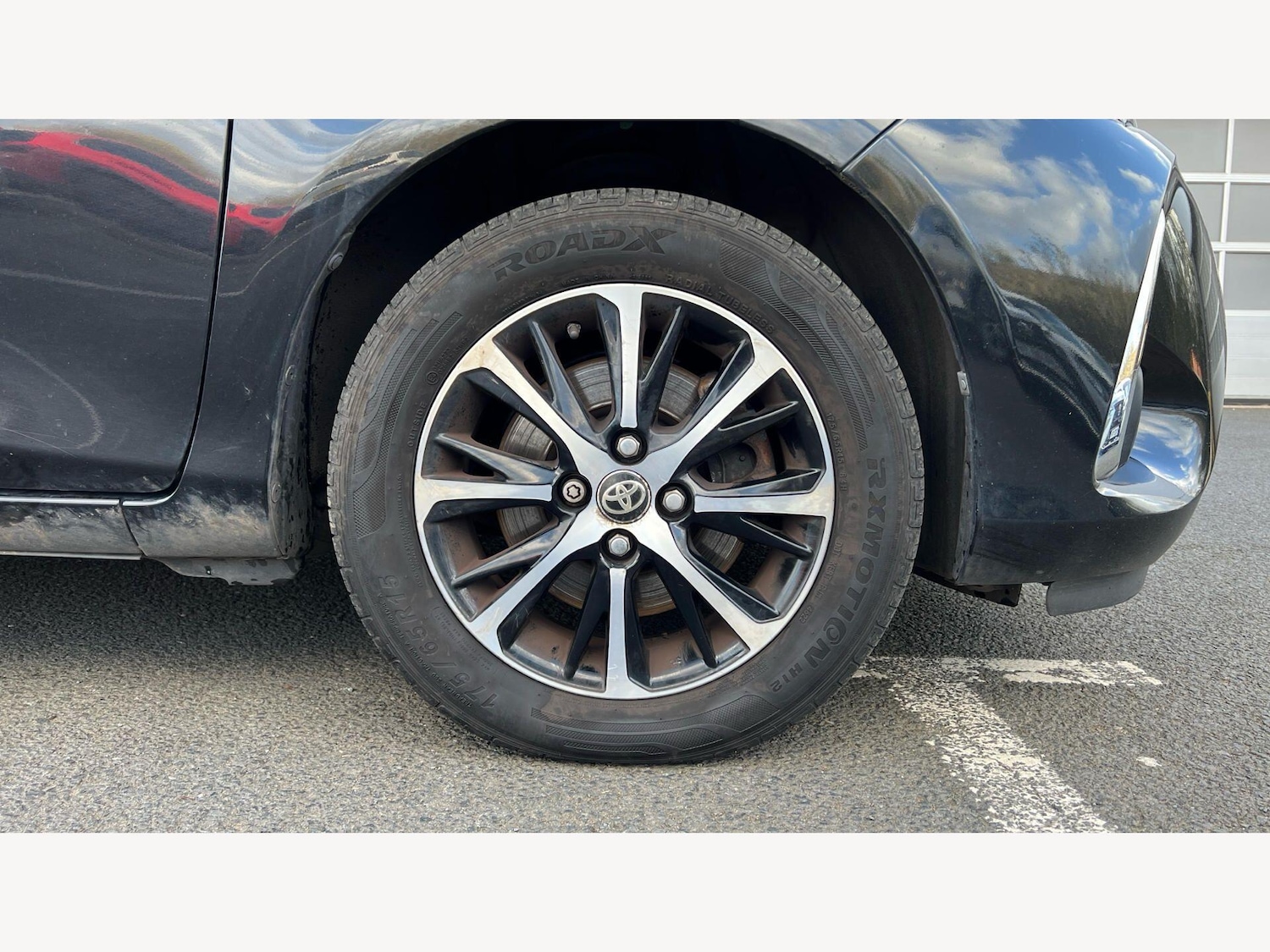 Used Toyota Yaris 2019 for sale - 78147860: Photo 20