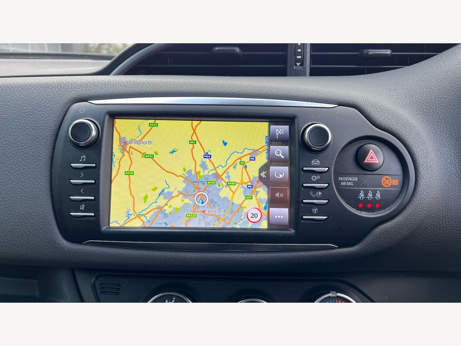 Used Toyota Yaris 2019 for sale - 78147860: Photo 9