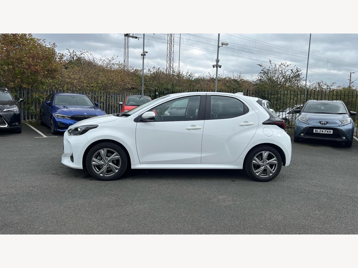 Used Toyota Yaris 2024 for sale - 76327092: Photo 19