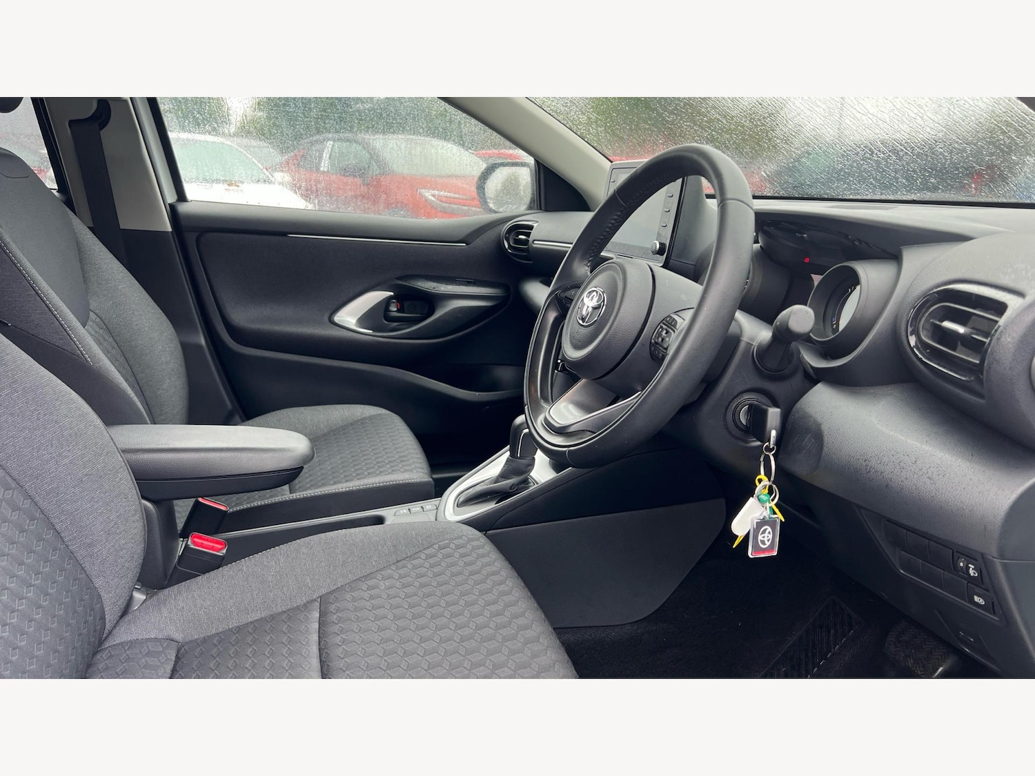 Used Toyota Yaris 2023 for sale - 76327214: Photo 13