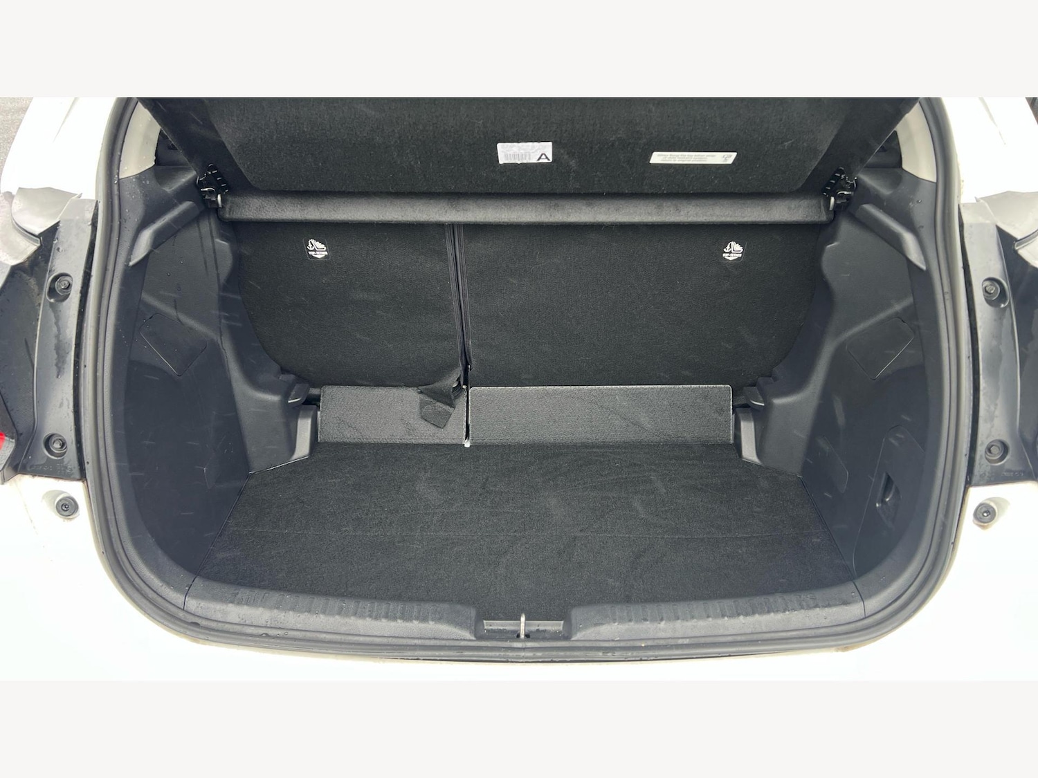 Used Toyota Yaris 2023 for sale - 76327214: Photo 16