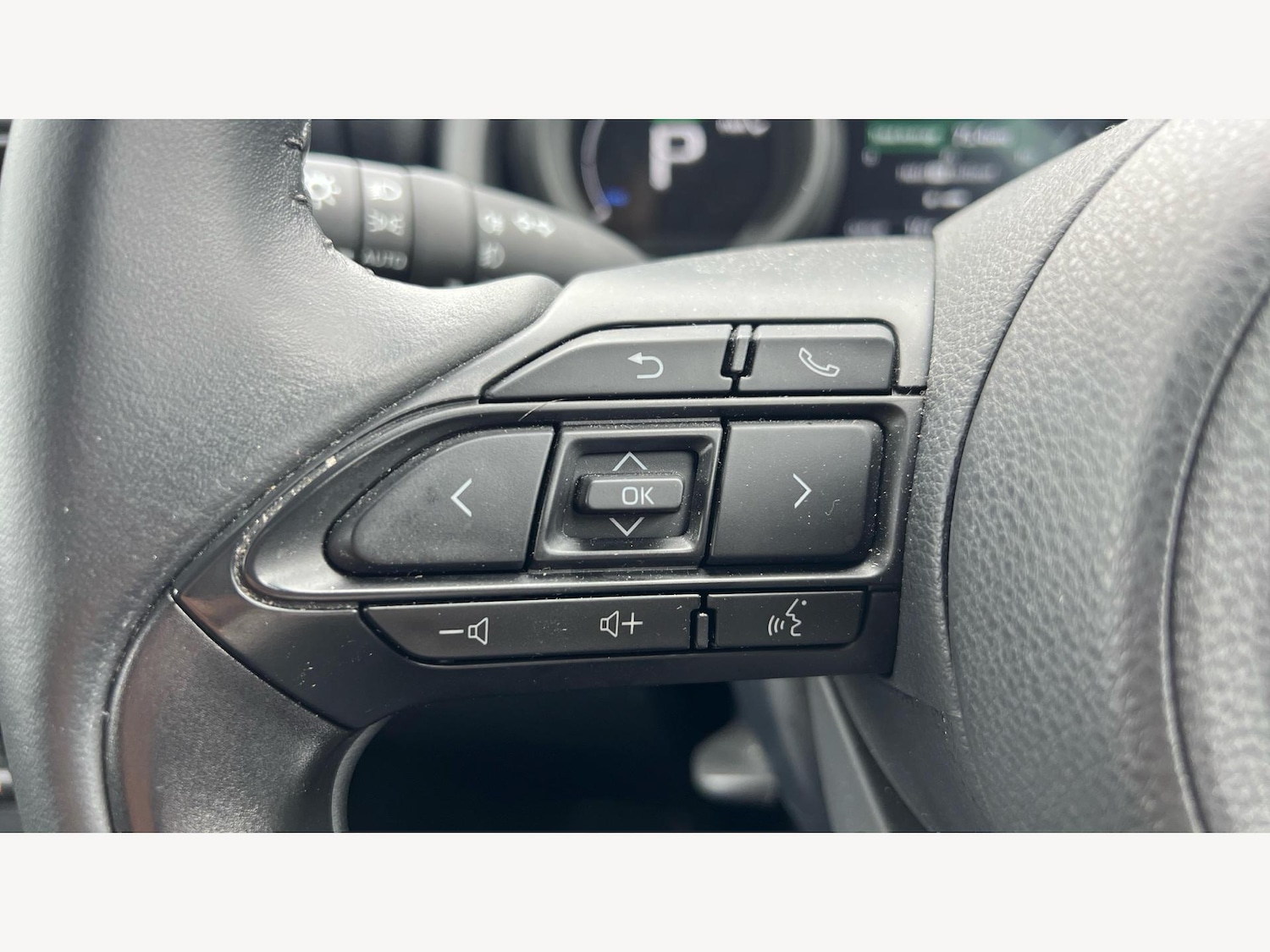 Used Toyota Yaris 2023 for sale - 76327214: Photo 28