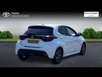 Used Toyota Yaris 2022 for sale - 74704663: Photo